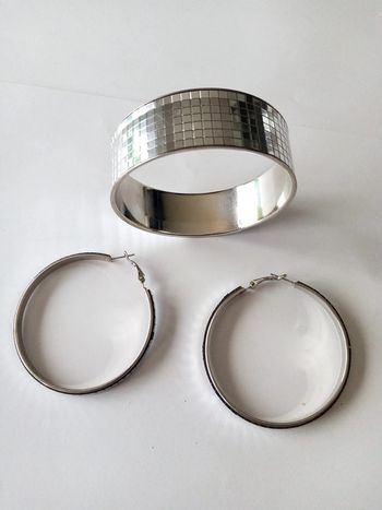 parure bijoux bracelet boucles d'oreilles strass