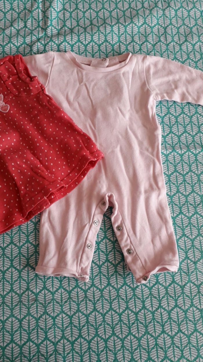 Ensemble bébé. - photo numéro 2