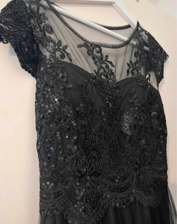 Robe en tulle de fête - photo numéro 4