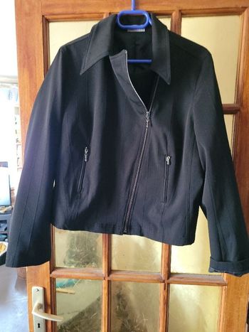Veste pure et simple taille 44