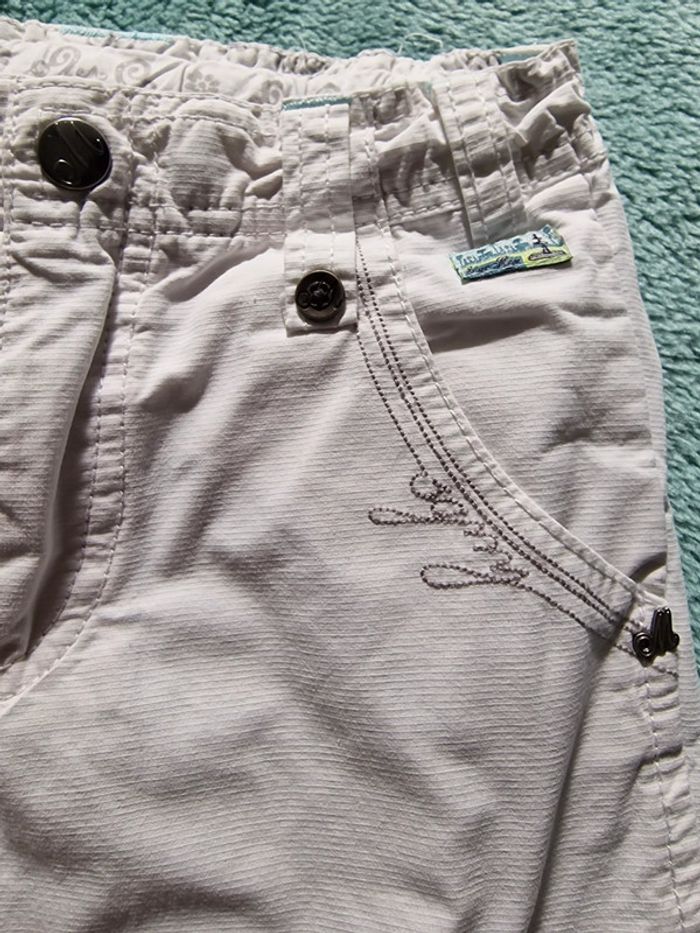 Très joli short 4 ans - photo numéro 2