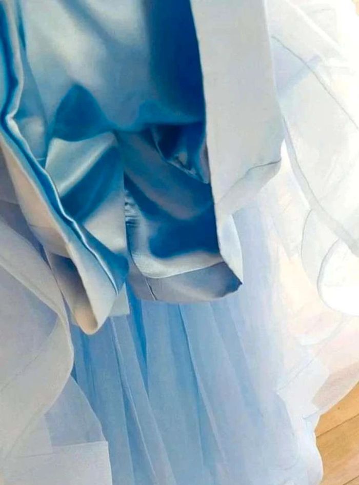 Robe bustier Sylfany - Tulle dentelle satin strass- Bleue - 36 = 34 actuel - Comme Neuve - photo numéro 9