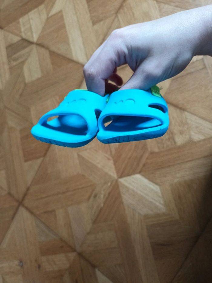 Chaussures souple eau 19/20 - photo numéro 3