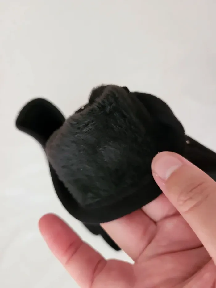 Gants noirs - photo numéro 4