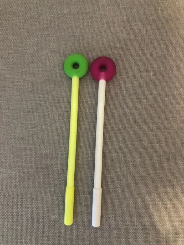 Lot de 2 stylos donuts neuf - photo numéro 3