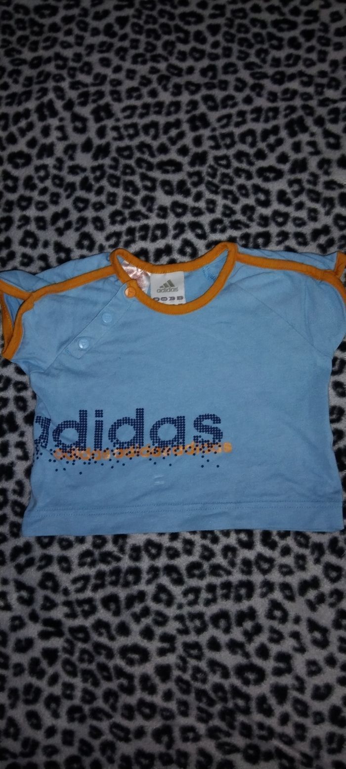 T-shirt adidas