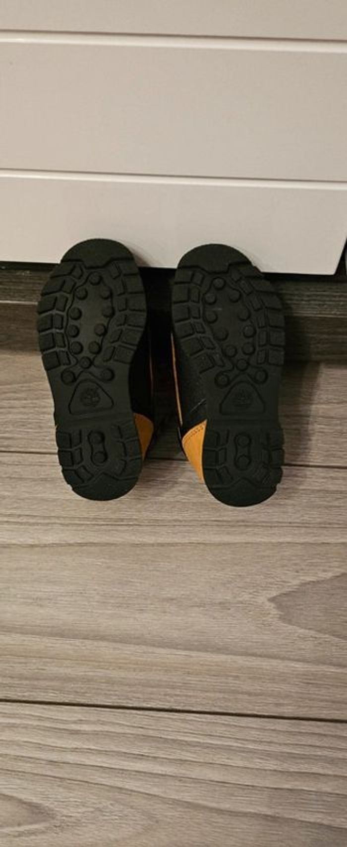 Basket Timberland 27 Neuve - photo numéro 6