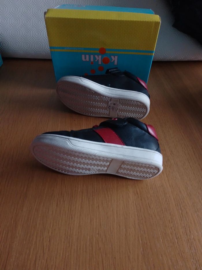 Chaussures Baskets à scratch neuves - Garçon - 24 - photo numéro 5