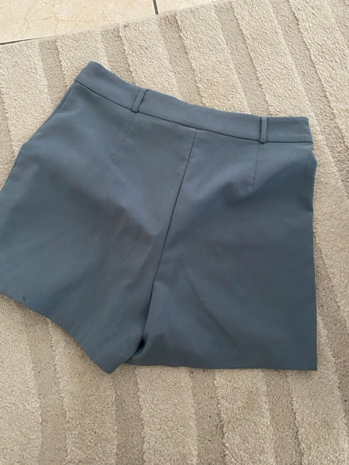 Jupe short - photo numéro 3