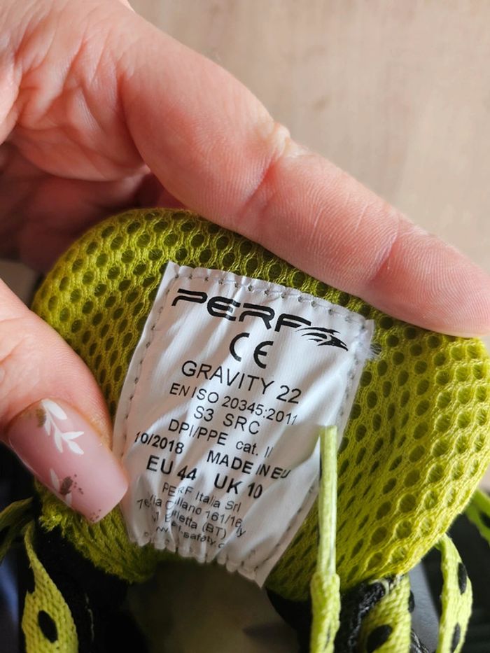 Chaussures De Sécurité Gravity perf neuves taille 44 - photo numéro 5