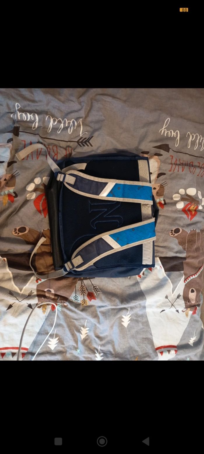 Cartable - photo numéro 2