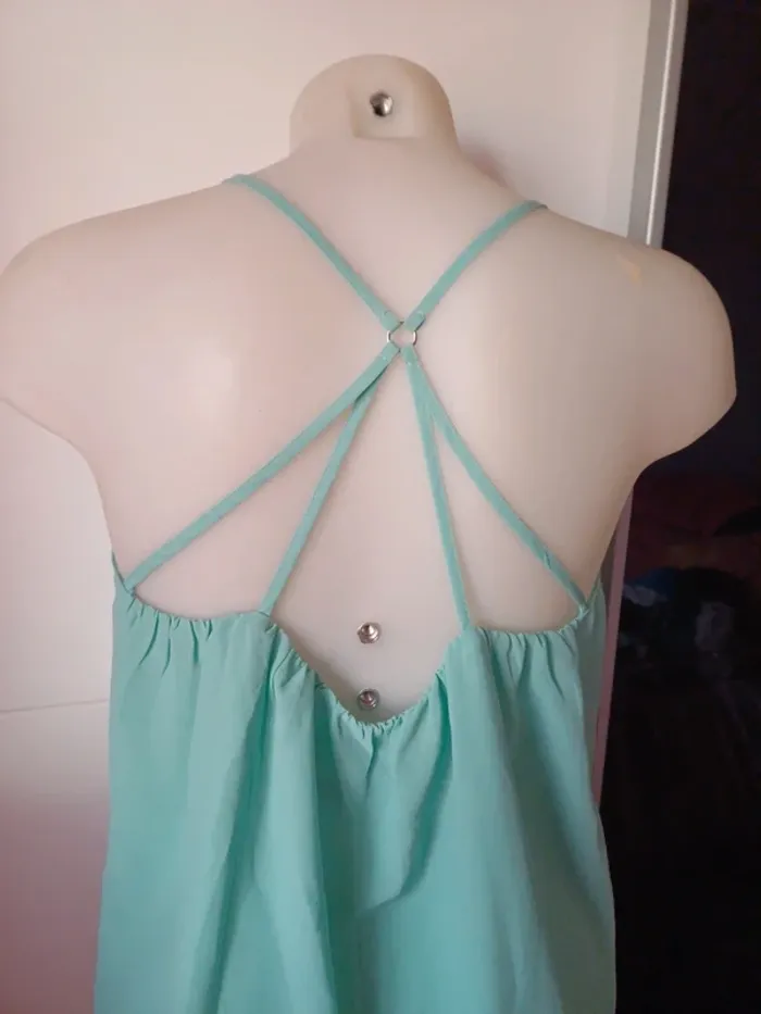 Joli Débardeur dos croisé vert d eau XL - photo numéro 6