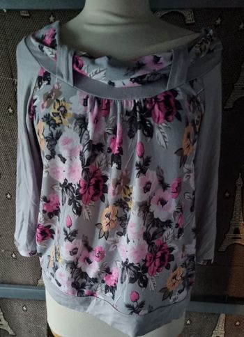 Tunique fleurie taille 3