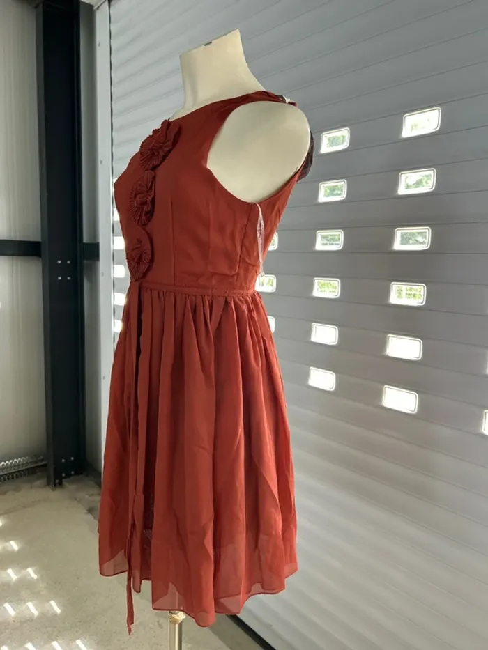 Robe courte - photo numéro 4