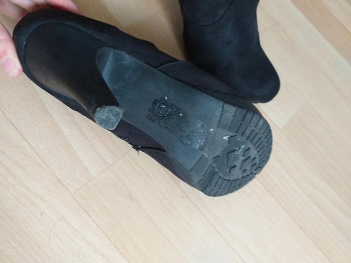 Bottines noires - photo numéro 3