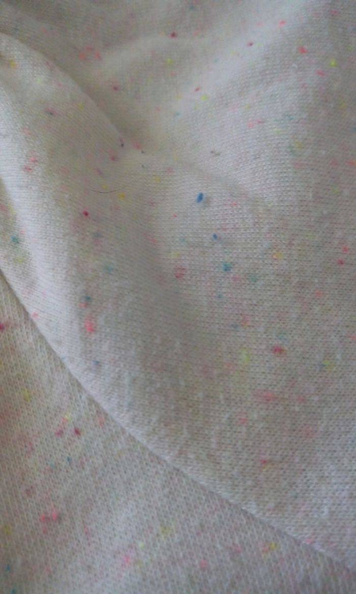 Pull chat blanc - photo numéro 4