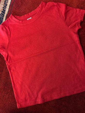 Teeshirt taille 4 ans 