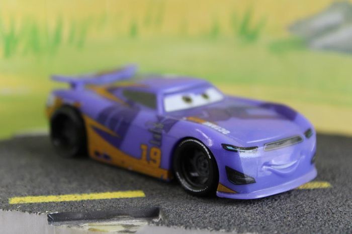 Disney Pixar cars Danny Swervez - photo numéro 7