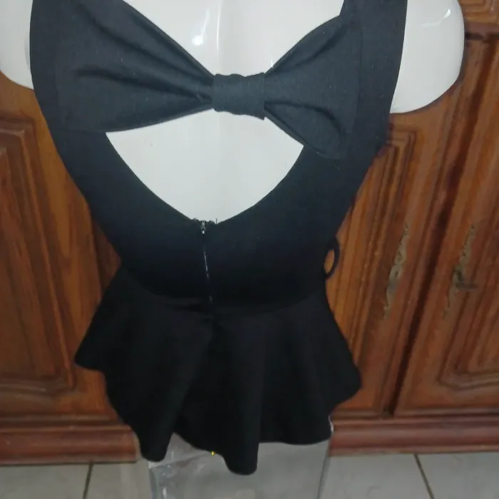Tee-shirt taille 36/s - photo numéro 3