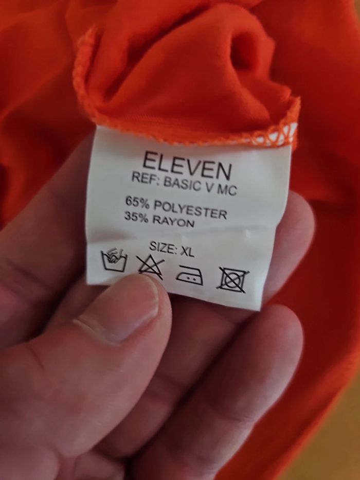 🔥T shirt ElevenParis Basic V T.XL 💫👕 - photo numéro 4