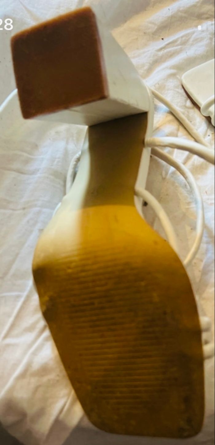 Escarpin nue pied - photo numéro 2