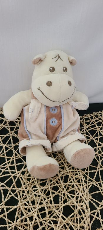 Doudou hippopotame Hyppolyte blanc beige bleu marron TAKINOU