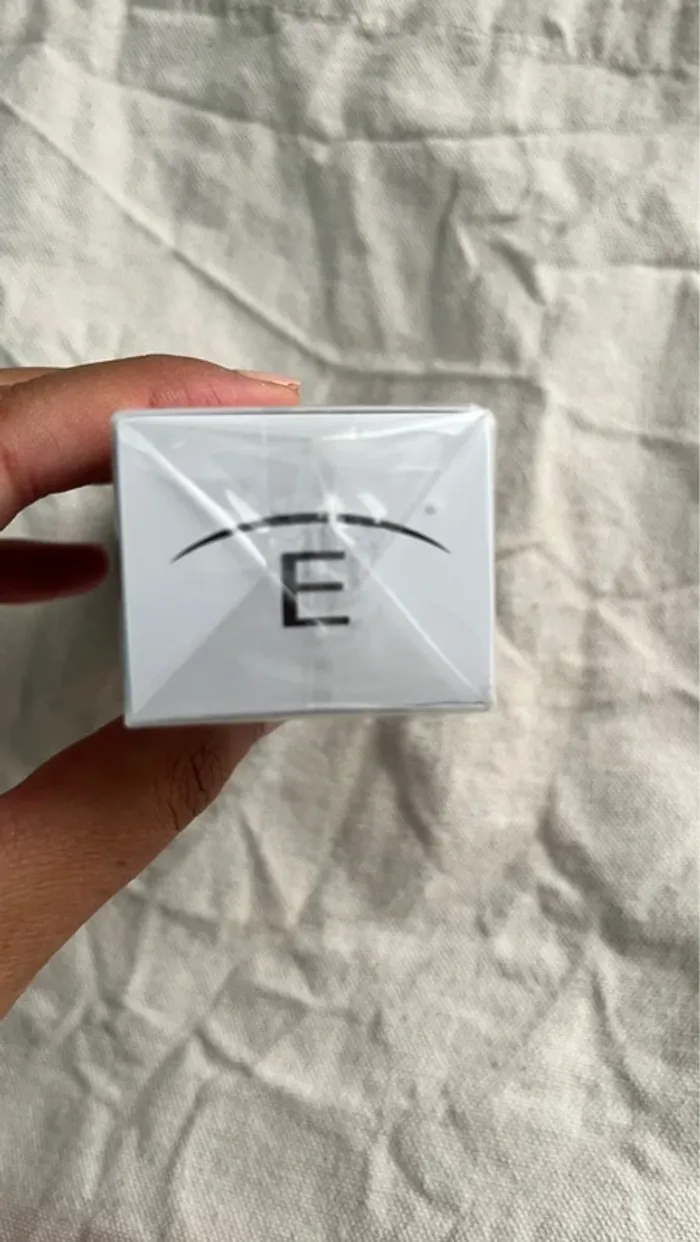 Crème de jour estederm anti uv - photo numéro 5