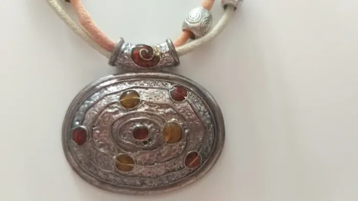 Collier fantaisie - photo numéro 2