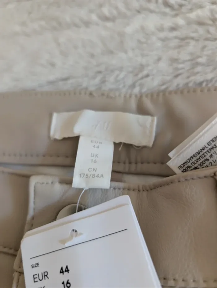 Pantalon droit. H&M . Taille 44 neuf - photo numéro 6