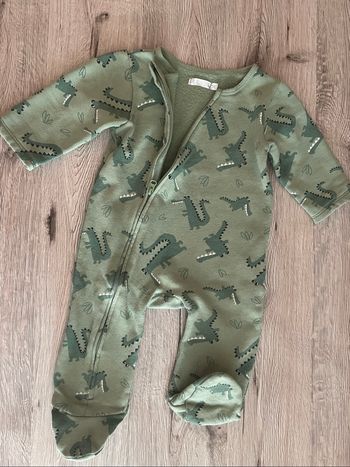 Pyjama vert dinosaure