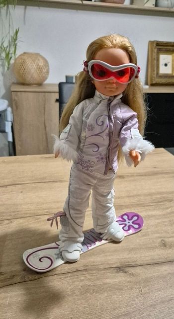 Poupée Nancy snowboard