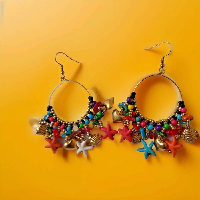 Boucles d'oreilles pendantes marque hippie & bohème by petits hauts - photo numéro 2