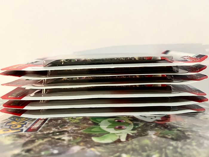 Lot Pokémon écarlate et violet boosters et portfolio - photo numéro 8