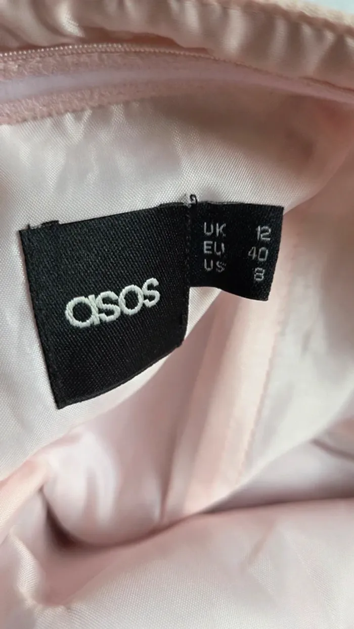 Combishort Bustier Rose clair de chez Asos en taille 40 - photo numéro 10