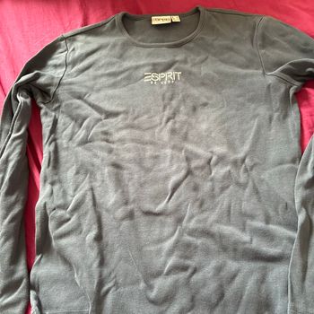 TEE shirt Taille XL - 2€