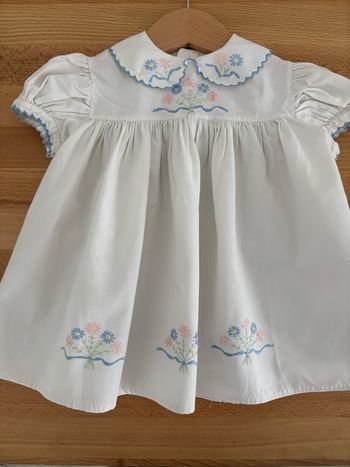 Robe ancienne de baptême ou cérémonie 6-9mois estimé