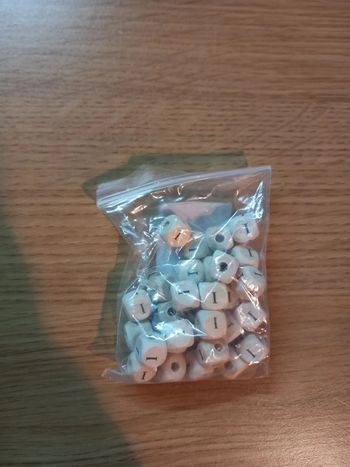 Perles en Bois Lettre I