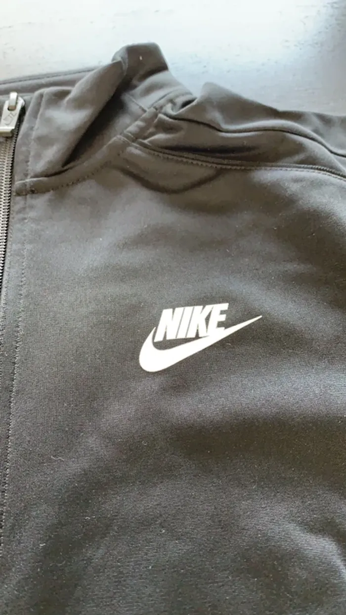 Veste Nike - photo numéro 2