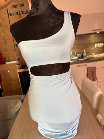 Robe bleu ciel asymétrique XS