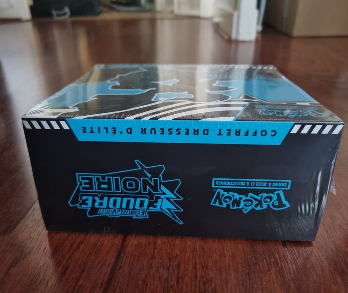 ETB Pokemon EV10.5 + Coffret poster - photo numéro 8