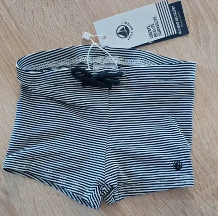 Slip de bain Petit Bateau Taille 6 mois