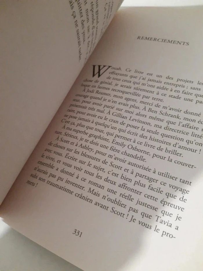 Livre "Le baiser de la déesse" de Aprilynne Pike - photo numéro 5