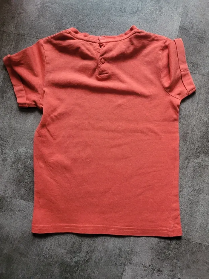t shirt taille 3/4 ans - photo numéro 2