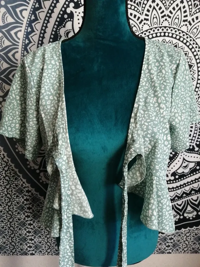 Top peplum vert d'eau motifs tâches léopard lien à nouer / shein / (L) - photo numéro 5