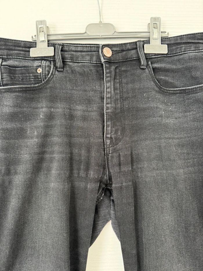 Jean slim skinny noir délavé uni basique simple - photo numéro 3