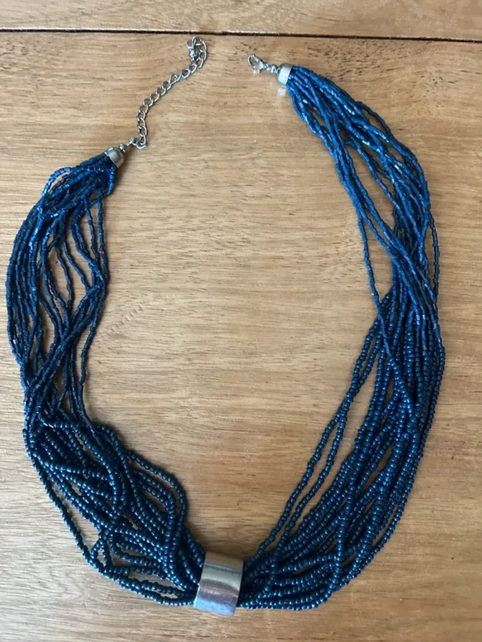 Collier multi rangs perles - photo numéro 4