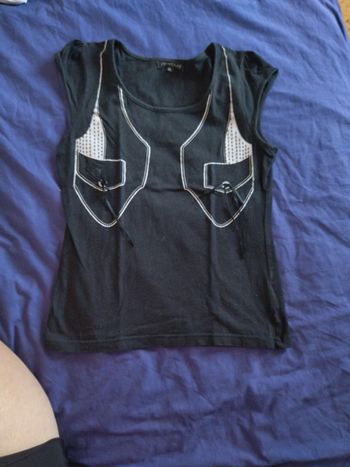 Tee-shirt sans manches