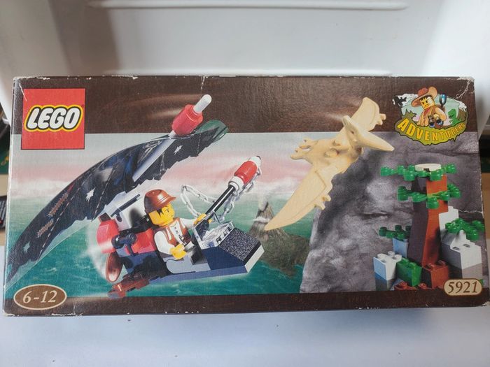 Lego Aventure 5921.