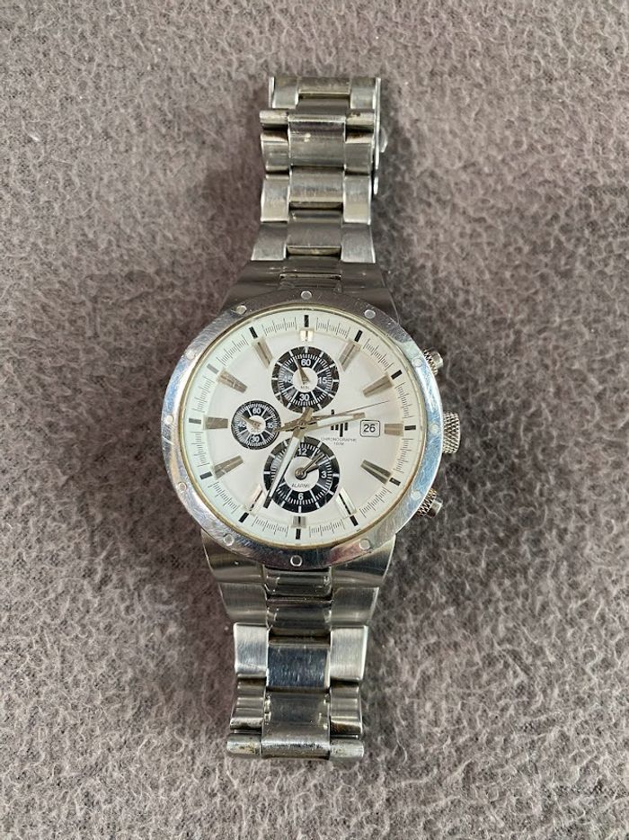 Montre homme acier effet argent étanche 100m - photo numéro 5