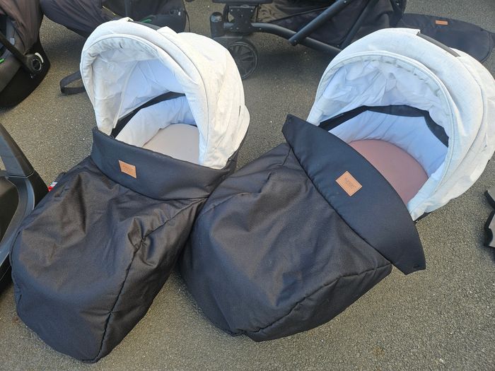 Pousette double kunert pour jumeaux - photo numéro 4